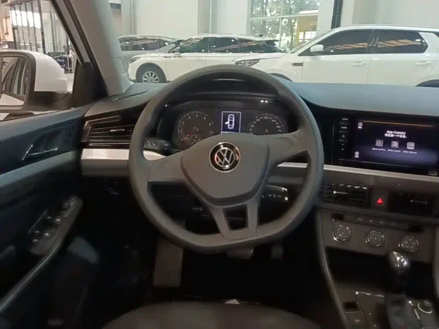 Volkswagen Bora 2021 1.5L Automatic Fashion Smart Edition — Фото автомобиля 10