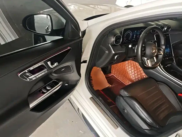 Mercedes-Benz C-Class — Фото автомобиля 15