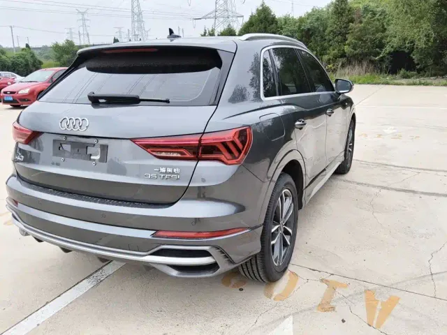 Audi Q3 — Фото автомобиля 6