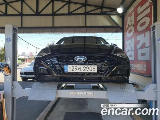 Фотография автомобиля — Hyundai Sonata DN8