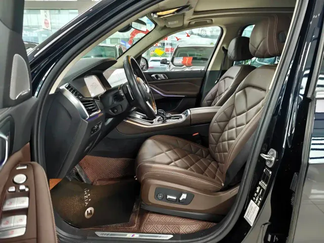 BMW X5 — Фото автомобиля 4