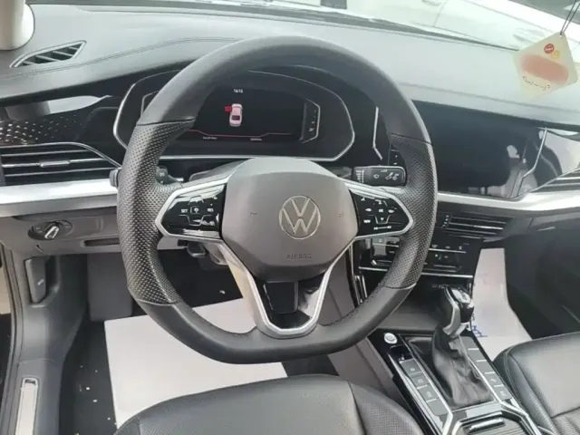 Volkswagen Passat 2023 Facelift 330TSI Starlight Luxury Edition — Фото автомобиля 6
