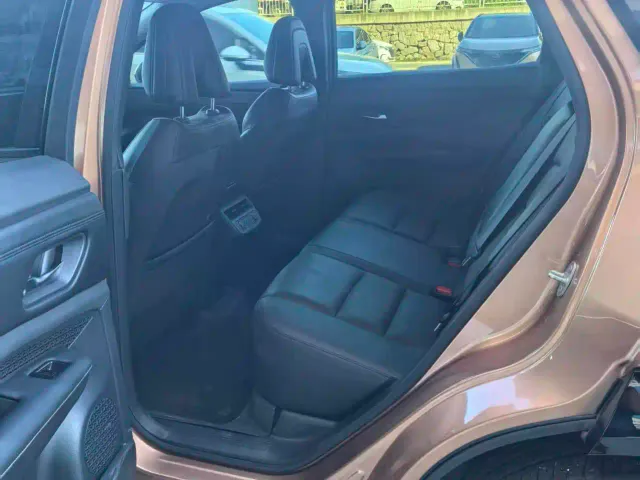 Nissan Ariya — Фото автомобиля 12