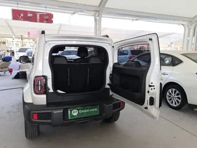 Baojun Yep — Фото автомобиля 18