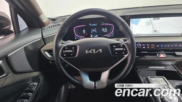 Kia K8 — Фото автомобиля 14
