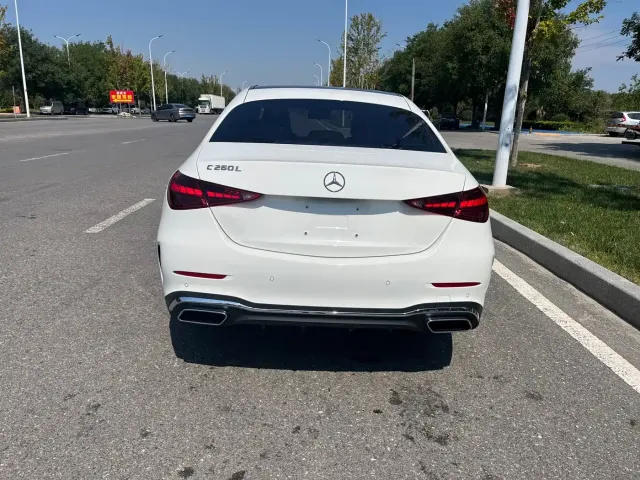 Mercedes-Benz C-Class — Фото автомобиля 18