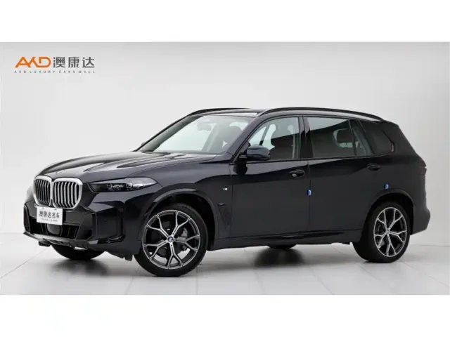 Фотография автомобиля — BMW X5