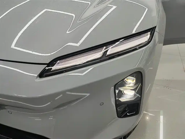 Nio ET5 Touring — Фото автомобиля 15