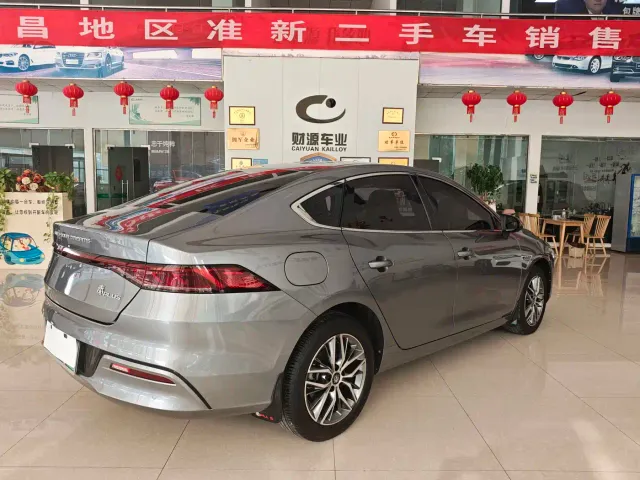 BYD Qin PLUS — Фото автомобиля 4