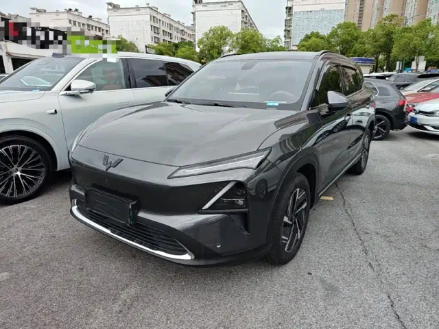 Фотография автомобиля — Wuling Starlight S