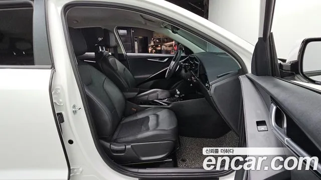 Kia Niro The All New — Фото автомобиля 17