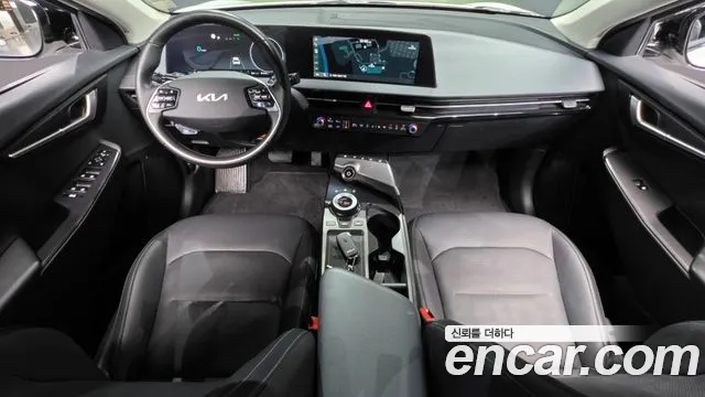 Kia EV6 — Фото автомобиля 10