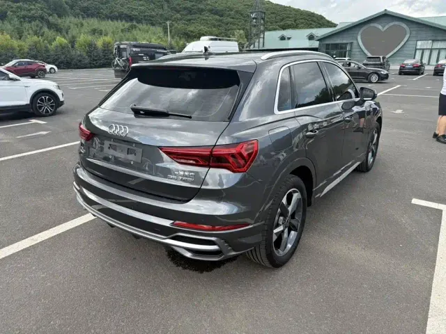 Audi Q3 — Фото автомобиля 4
