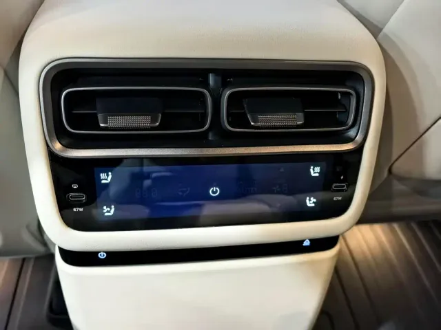 Li Auto i6 — Фото автомобиля 14