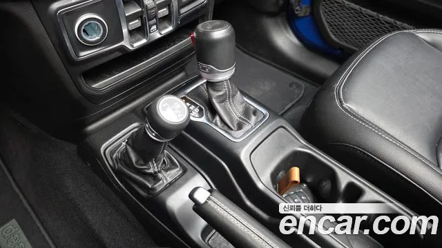 Jeep Wrangler Wrangler (JL) — Фото автомобиля 9