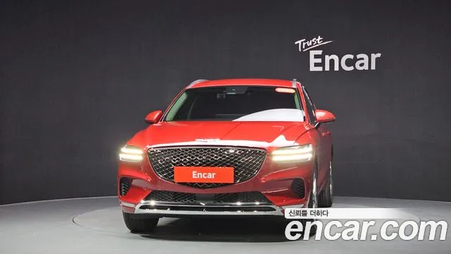 Genesis GV70 2.5T Бензин 2WD — Фото автомобиля 3