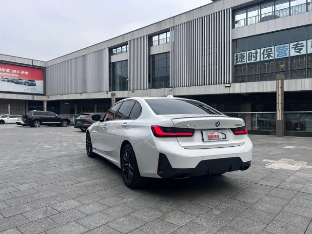 BMW 3 Series — Фото автомобиля 7