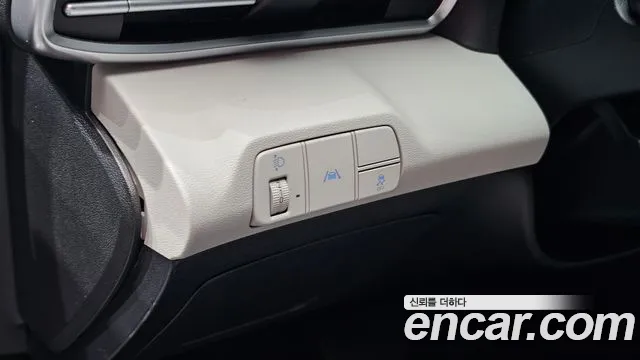 Hyundai AVANTE Avante (CN7) — Фото автомобиля 16