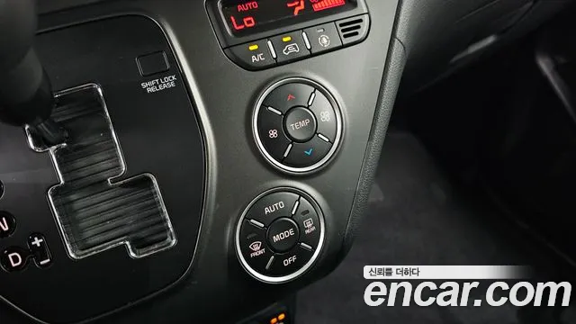 Kia RAY Новый Kia Ray Фургон — Фото автомобиля 9