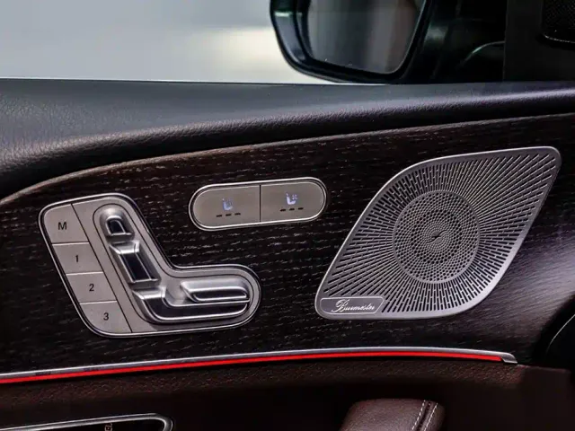 Mercedes-Benz GLE-Class — Фото автомобиля 11
