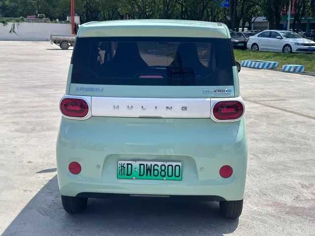 Wuling Hongguang Mini EV — Фото автомобиля 7