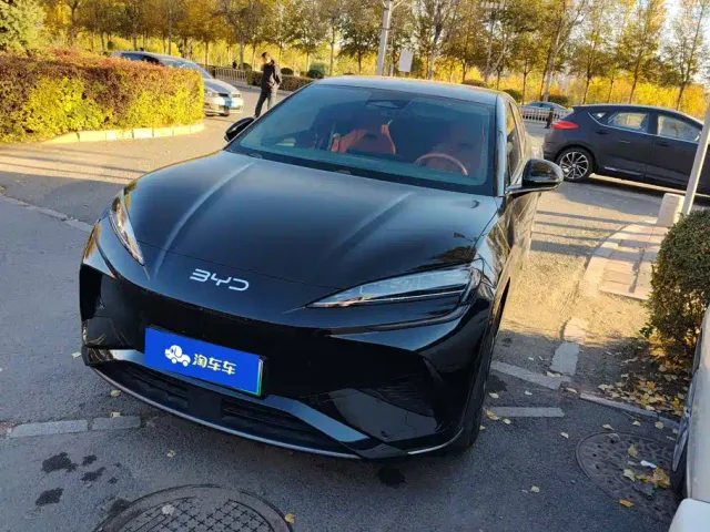 Фотография автомобиля — BYD Sealion 07 EV