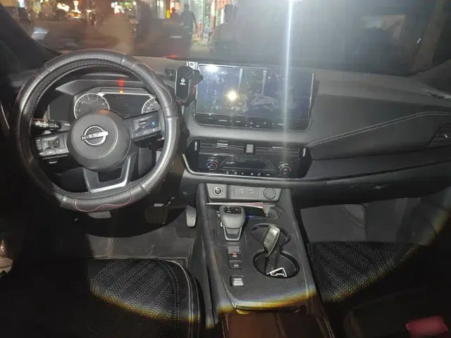 Nissan Qashqai — Фото автомобиля 10