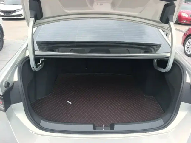 Volkswagen Sagitar — Фото автомобиля 18