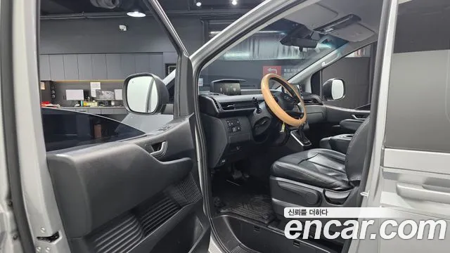 Hyundai Staria — Фото автомобиля 15