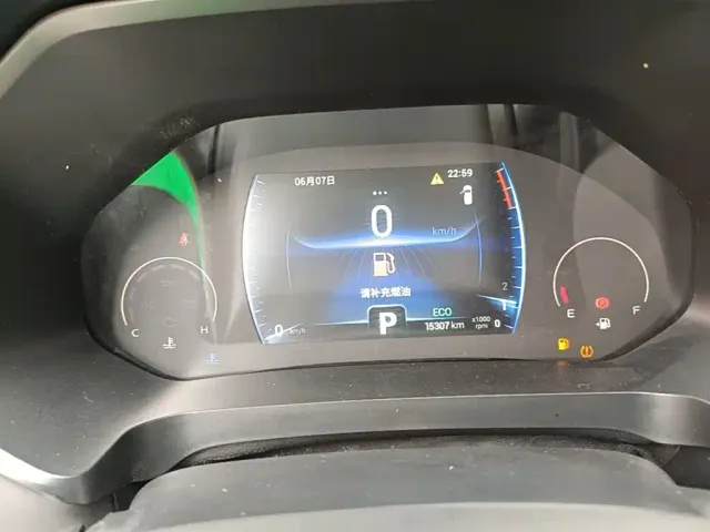Chery Tiggo 8 — Фото автомобиля 11