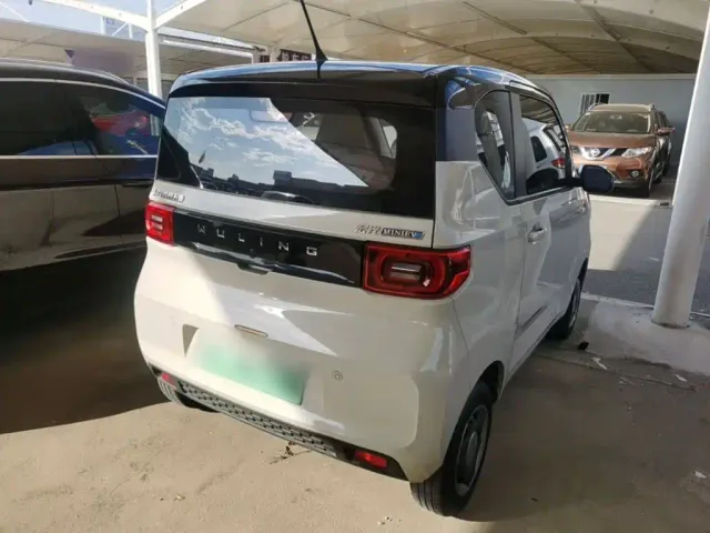 Wuling Hongguang Mini EV — Фото автомобиля 6