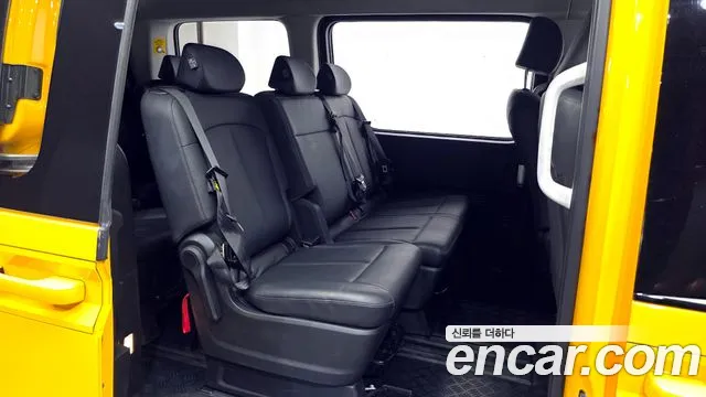 Hyundai Staria Staria L3.5 Школьный автобус — Фото автомобиля 17