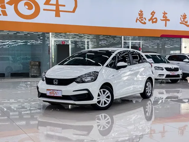 Honda Fit — Фото автомобиля 2