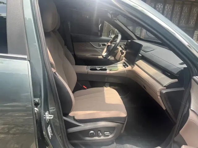 Chery Tiggo 8 PLUS — Фото автомобиля 13