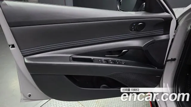 Hyundai Avante CN7 — Фото автомобиля 13
