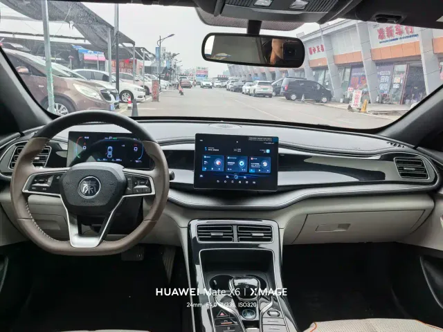 BYD Qin PLUS — Фото автомобиля 8