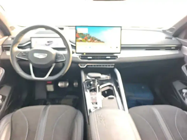 Geely Xingrui — Фото автомобиля 11