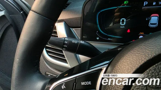 Kia Seltos New — Фото автомобиля 26