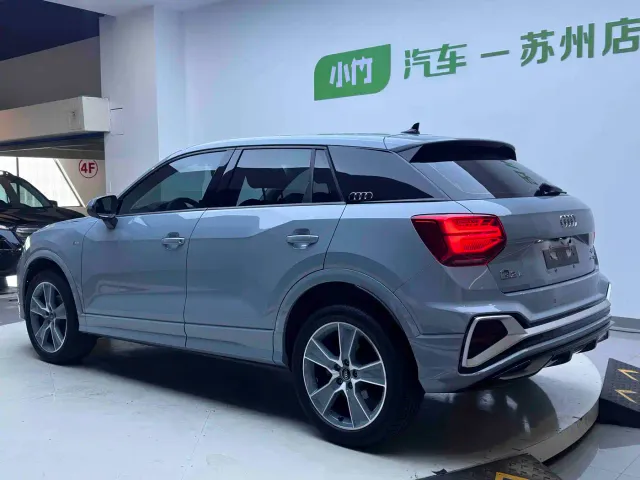 Audi Q2L — Фото автомобиля 5