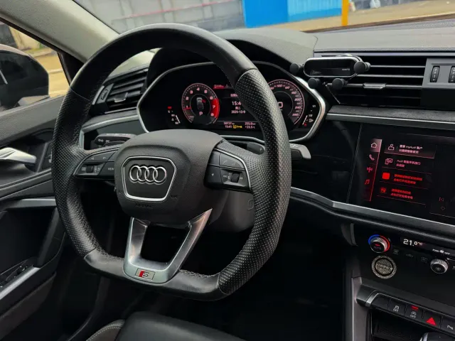 Audi Q3 Sportback — Фото автомобиля 10