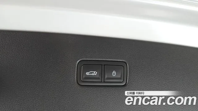 Genesis GV80 — Фото автомобиля 16