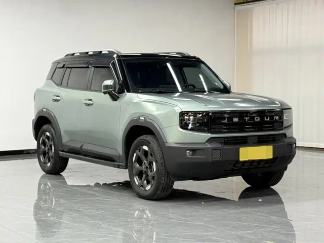 Jetour T1 — Фото автомобиля 7
