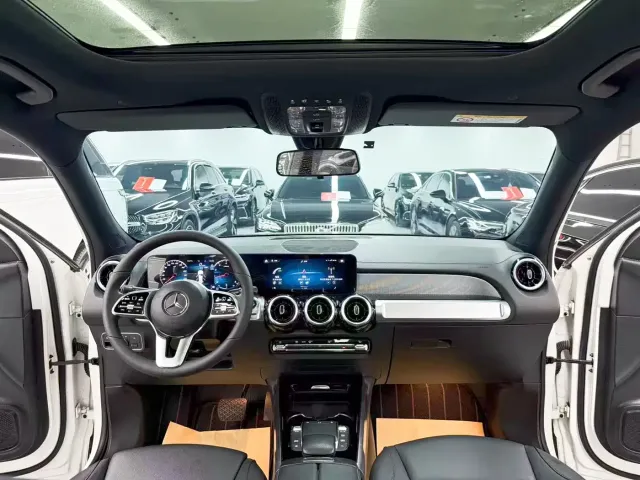 Mercedes-Benz GLB-Class — Фото автомобиля 9
