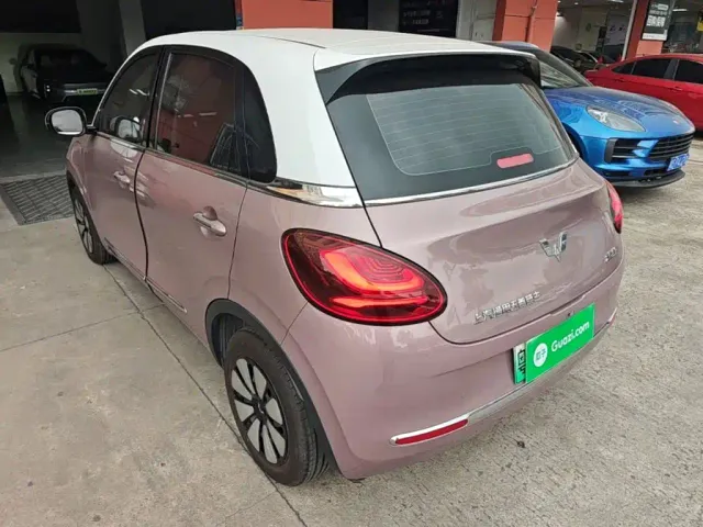 Wuling Bingo — Фото автомобиля 4
