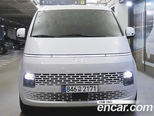 Hyundai Staria — Фото автомобиля 3