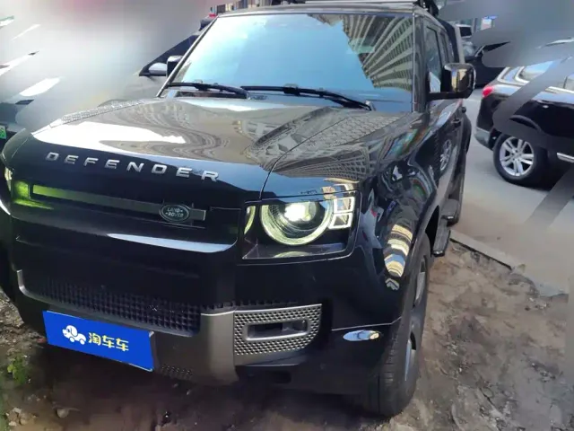 Land Rover Defender — Фото автомобиля 2