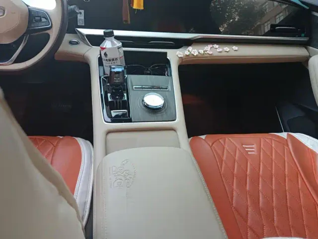 Geely Xingyue L — Фото автомобиля 16