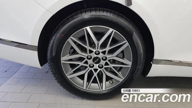 Genesis G80 RG3 — Фото автомобиля 5
