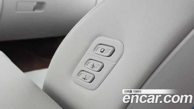 Hyundai Grandeur — Фото автомобиля 16