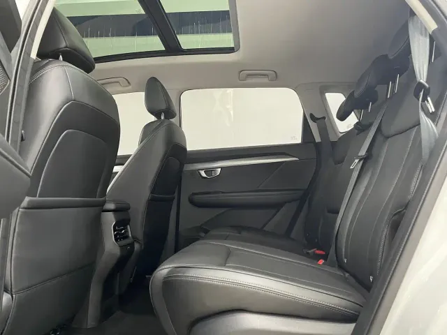 Wuling Asta — Фото автомобиля 10